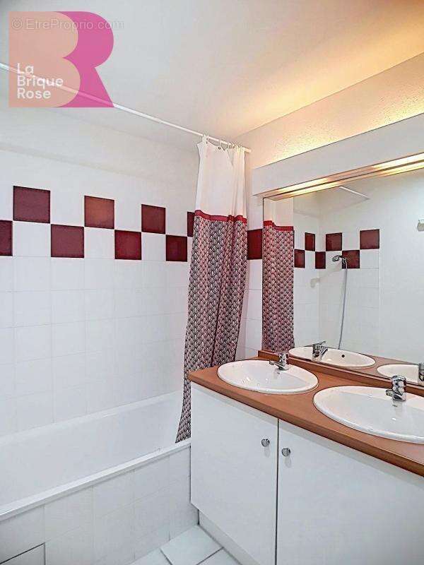 Appartement à AUCAMVILLE