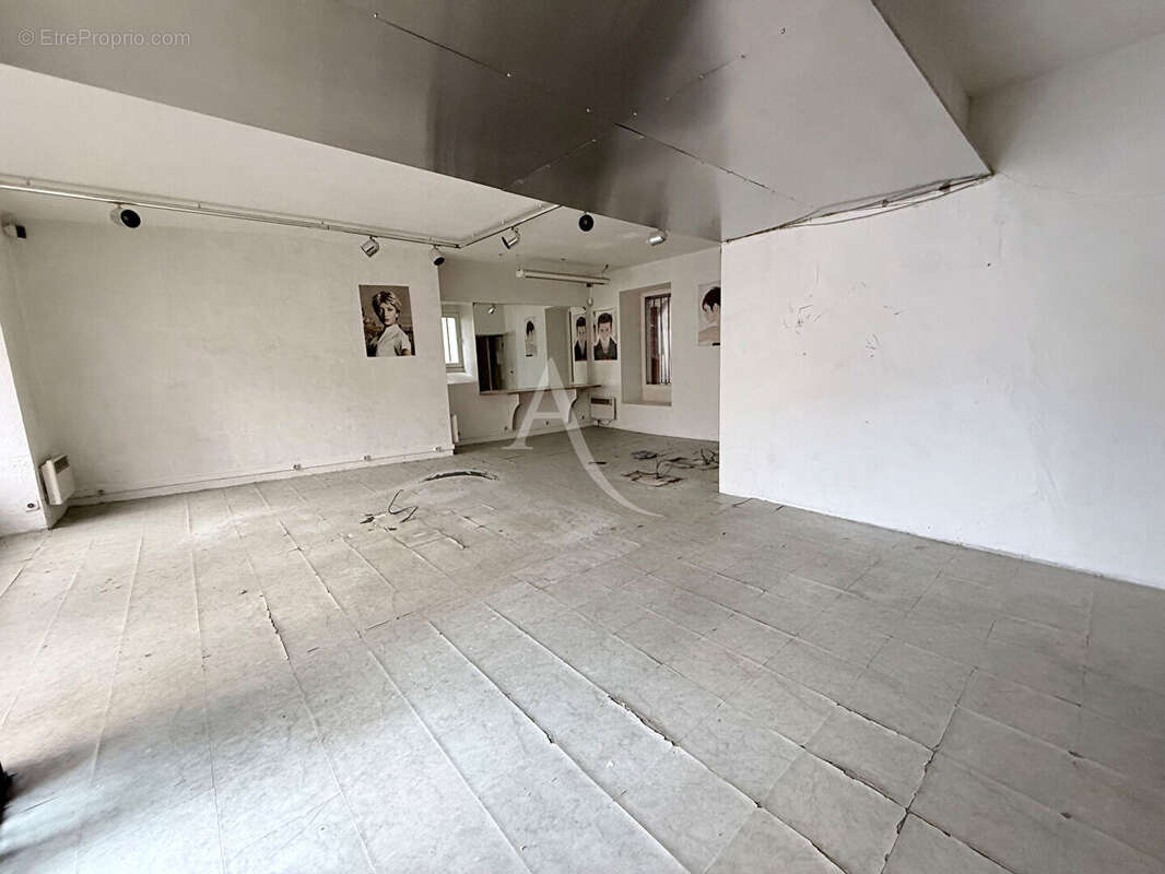 Pau,local commercial  56 m2 - photo 4