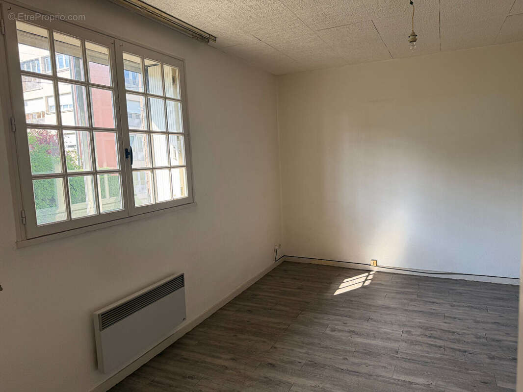 Appartement 40 m² à Besancon  - photo 9