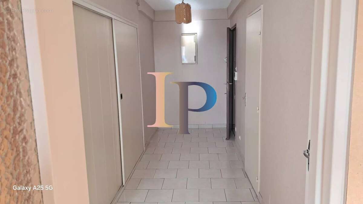 Appartement à DIGOIN