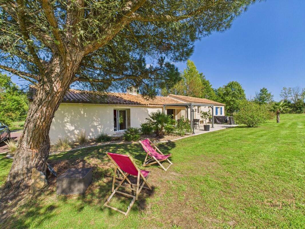 Photo 1 - Maison à SAINT-GERVAIS