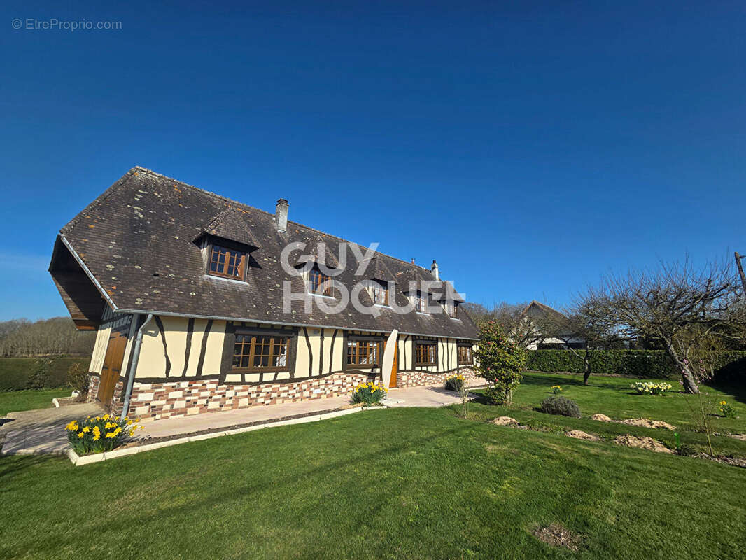 Maison à BOSC-RENOULT-EN-ROUMOIS