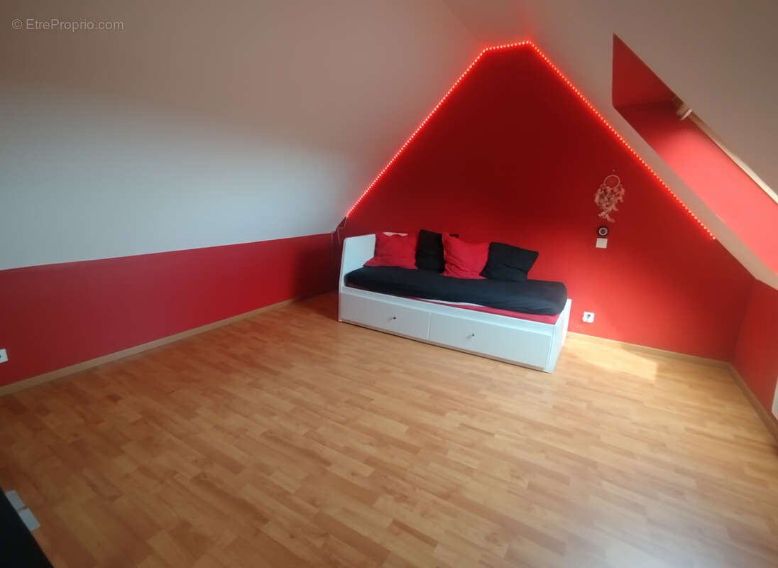 Maison à LAMPAUL-GUIMILIAU