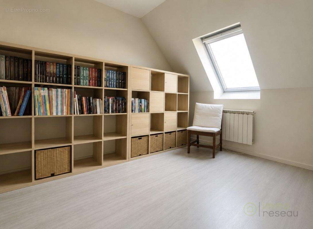 Maison 98 m² à Chaumont-En-Vexin  - photo 7