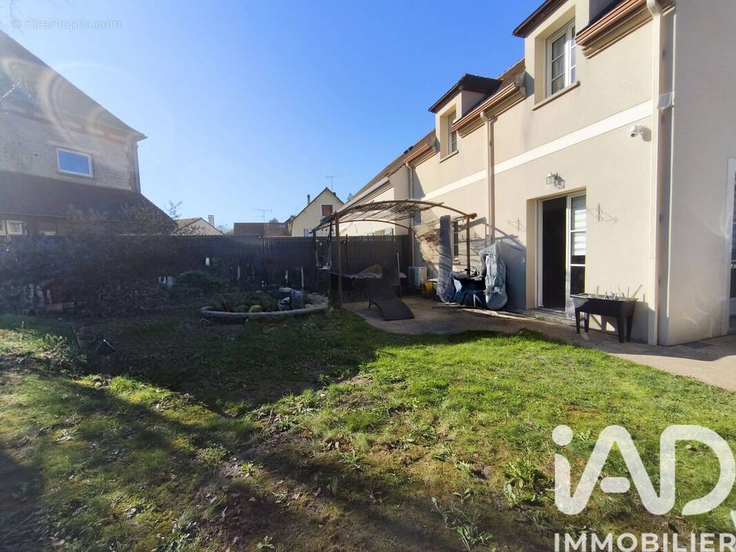 Photo 1 - Maison à VIARMES
