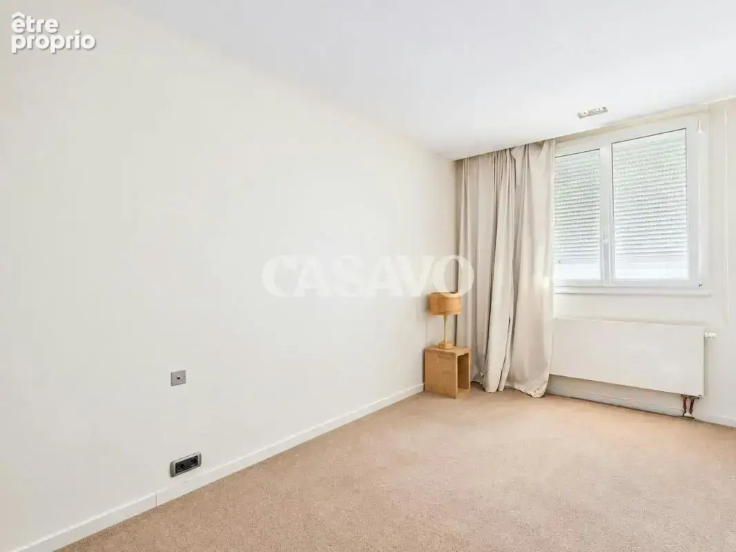 Vente Appartement 4 pièces de 105m² - 75016 Paris - photo 11
