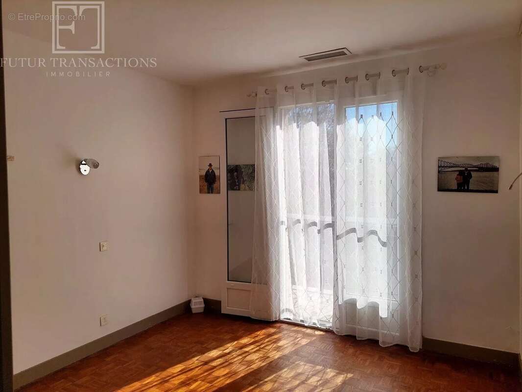 Maison à MILHAC-DE-NONTRON