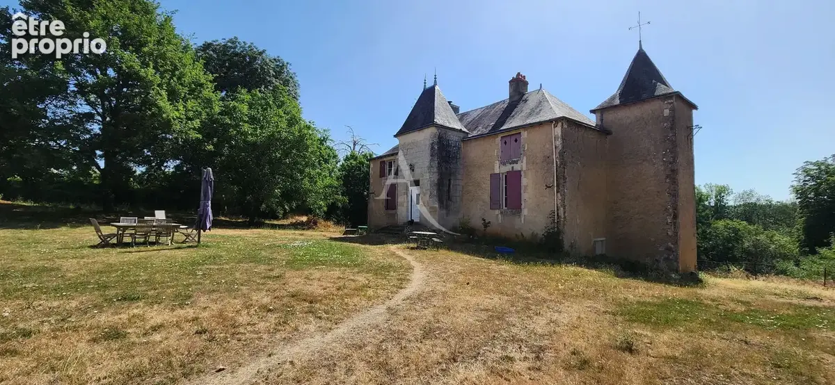Maison à VIVONNE