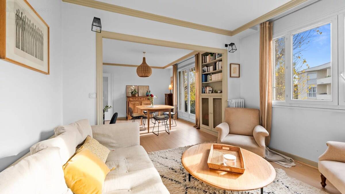 Appartement à GARCHES