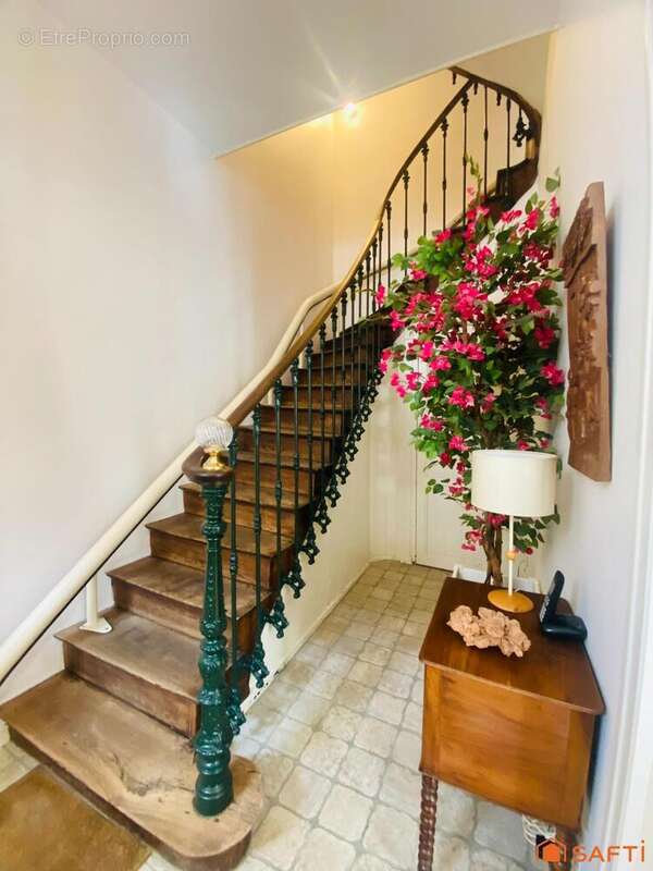 Photo 2 - Maison à SAINT-JEAN-D&#039;ANGELY