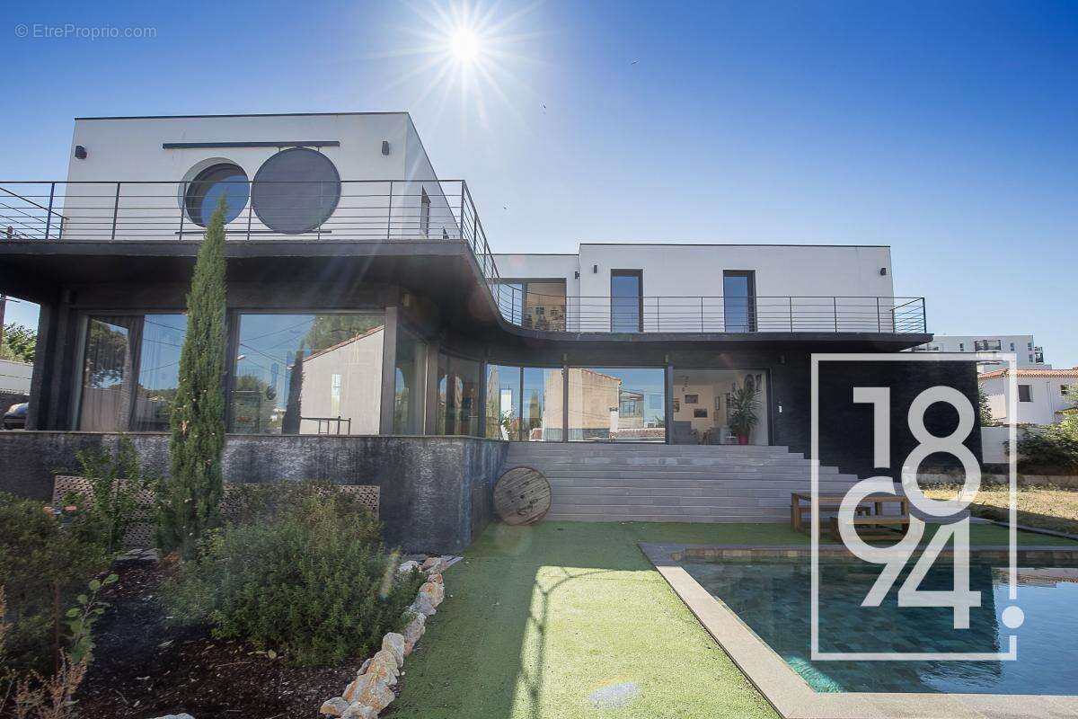 Maison à MARSEILLE-10E