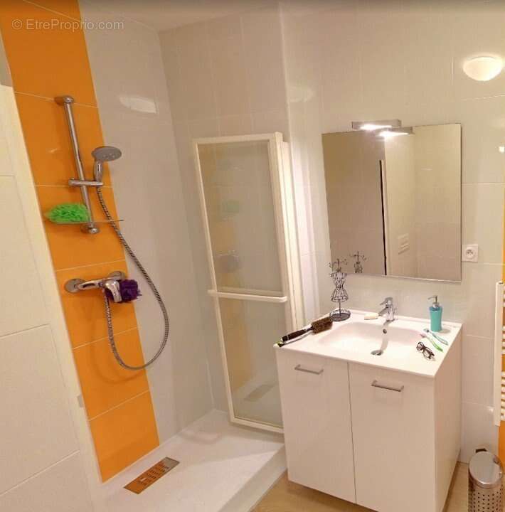 Appartement à REZE