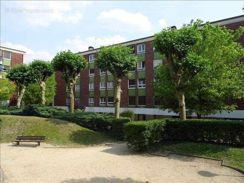 Appartement à GARGES-LES-GONESSE