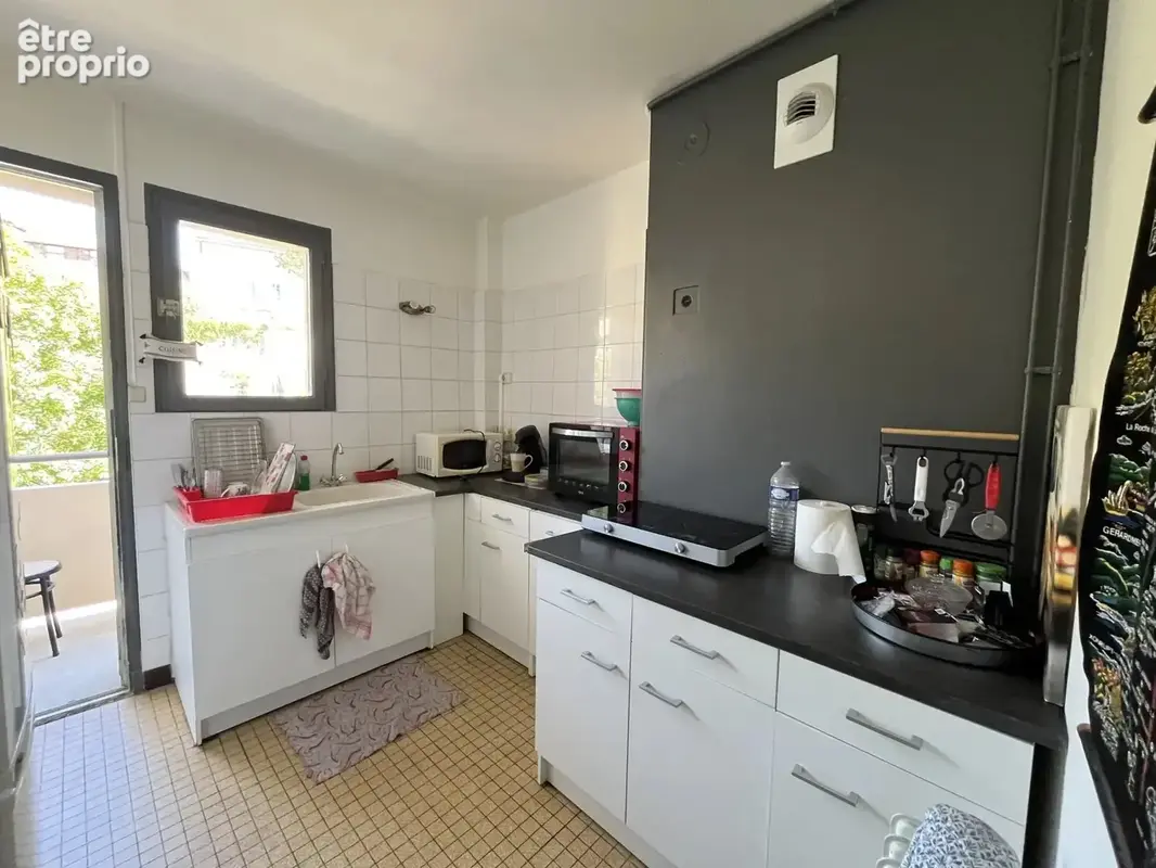 VALENCE – Appartement T3 loué avec balcon et cave - photo 4