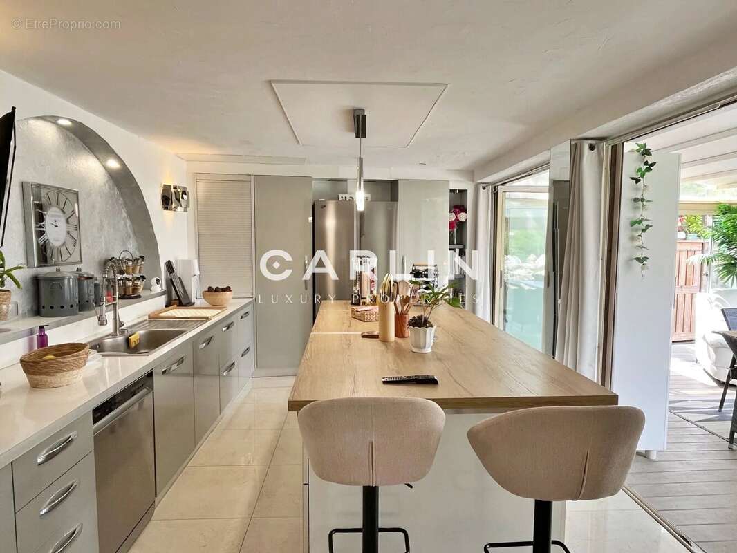 300 m² habitables à pied du centre-ville - photo 10