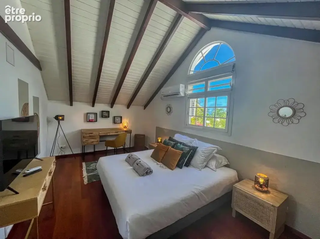 Superbe villa 6 pièces avec piscine à Saint-François - photo 7