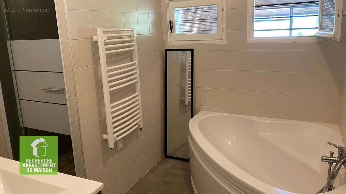 Maison à MONTALIEU-VERCIEU