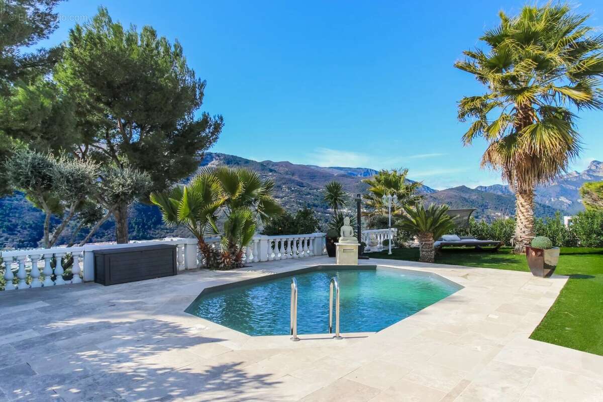 Maison à SAINT-MARTIN-DU-VAR