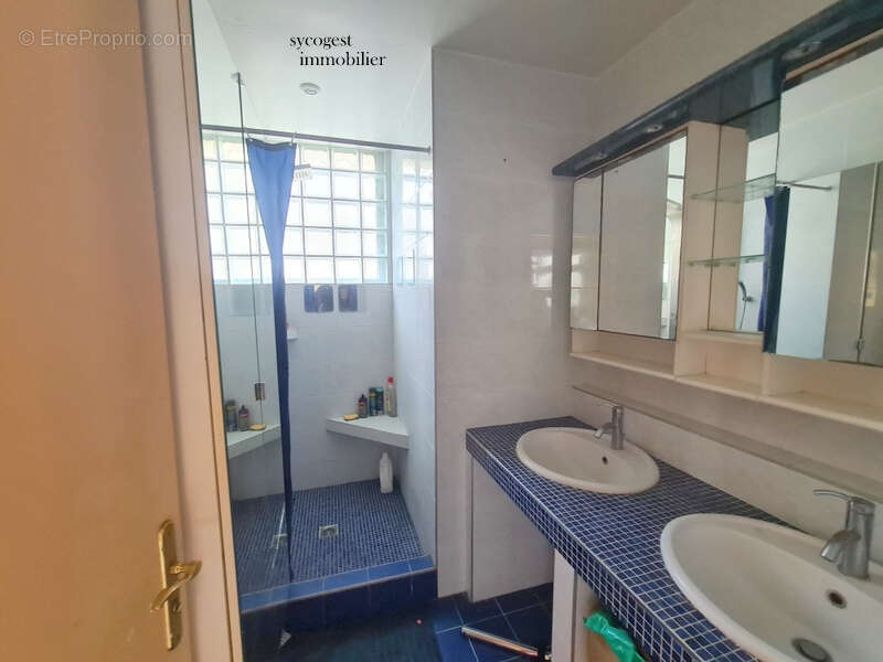 Maison à ROSNY-SOUS-BOIS