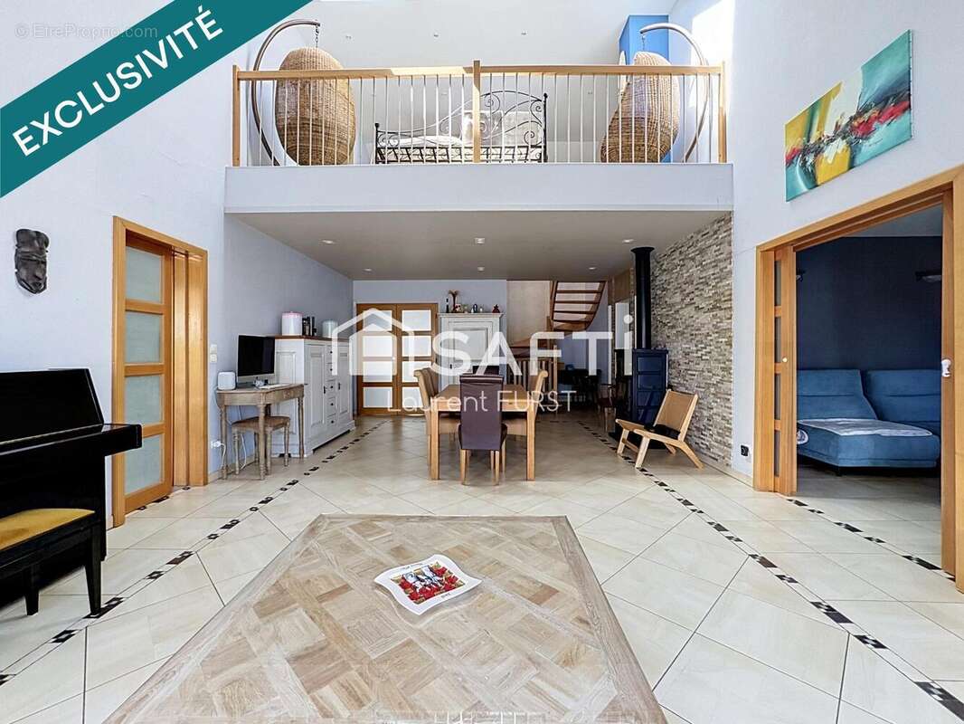 Maison 190 m² à Cuvry  - photo 3