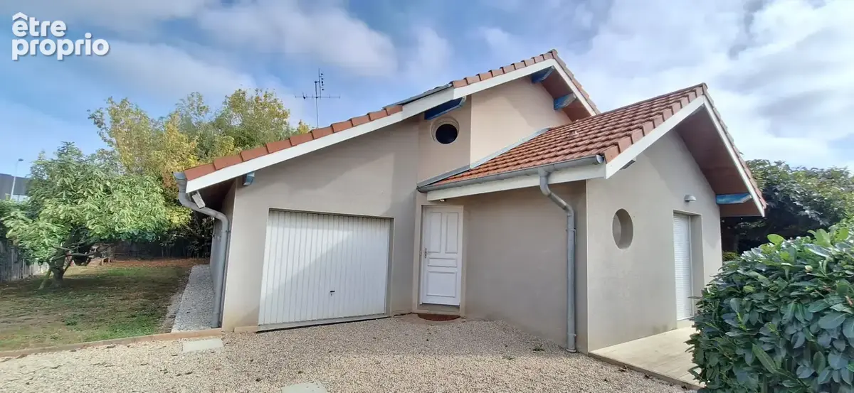 Maison 120m² à saint-denis-lès-bourg - photo 8