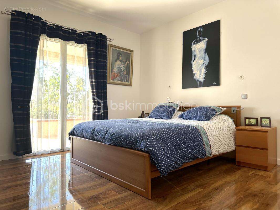Villa d'architecte - 7 pièces 254M2 - photo 7