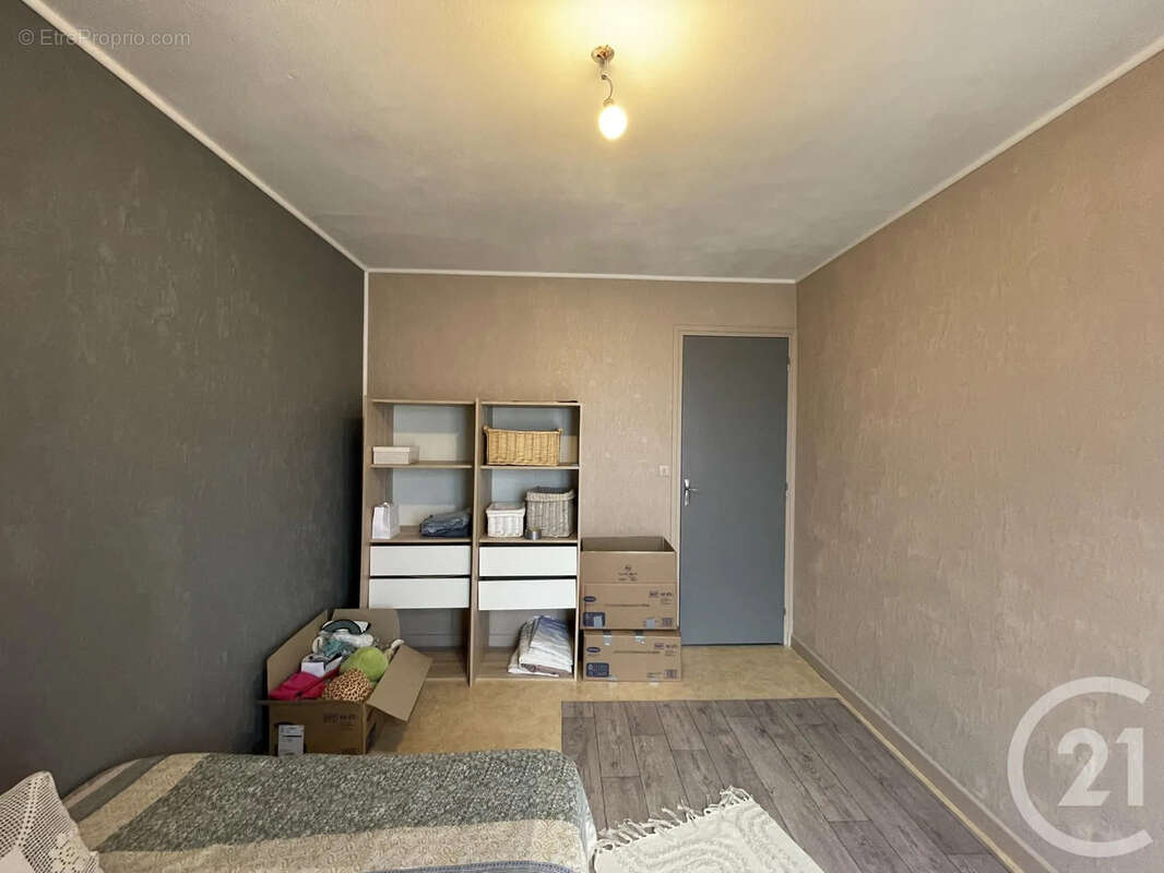 Appartement à MOULINS