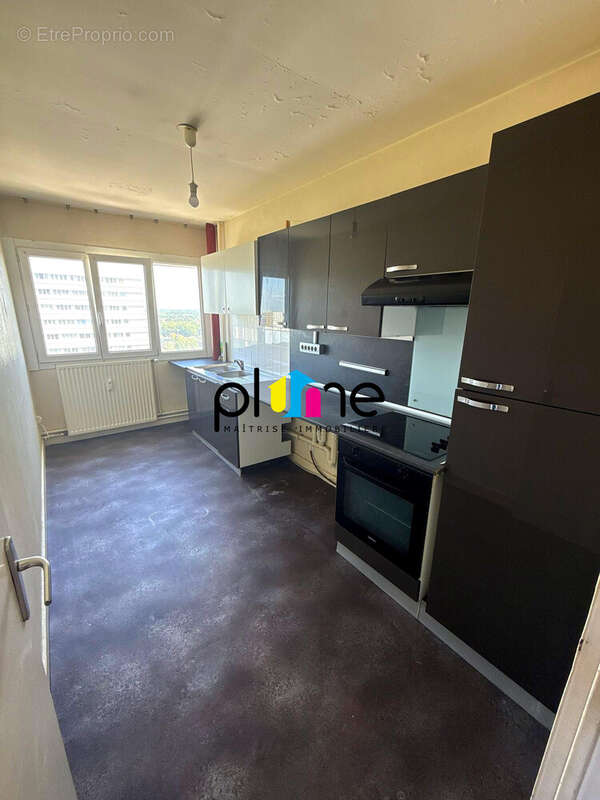 Appartement à MONS-EN-BAROEUL