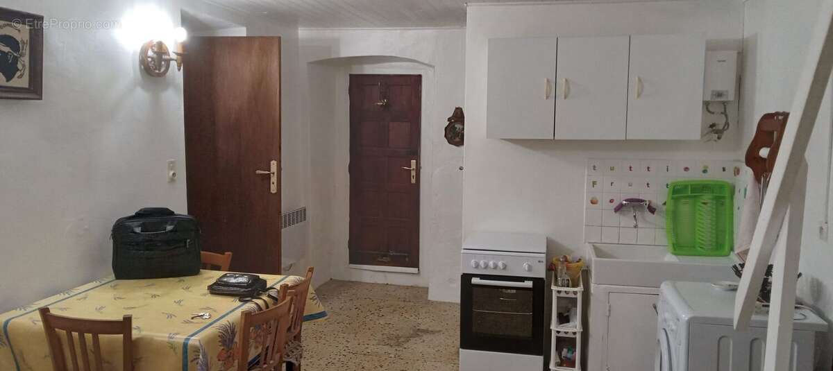 Maison 57 m² à Tomino  - photo 3