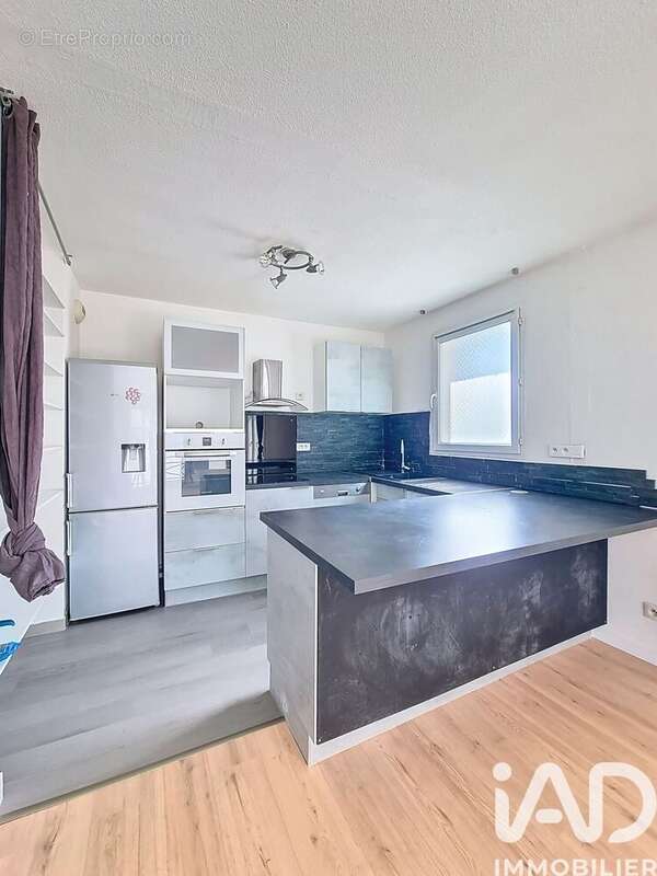 Photo 3 - Appartement à LIEUSAINT