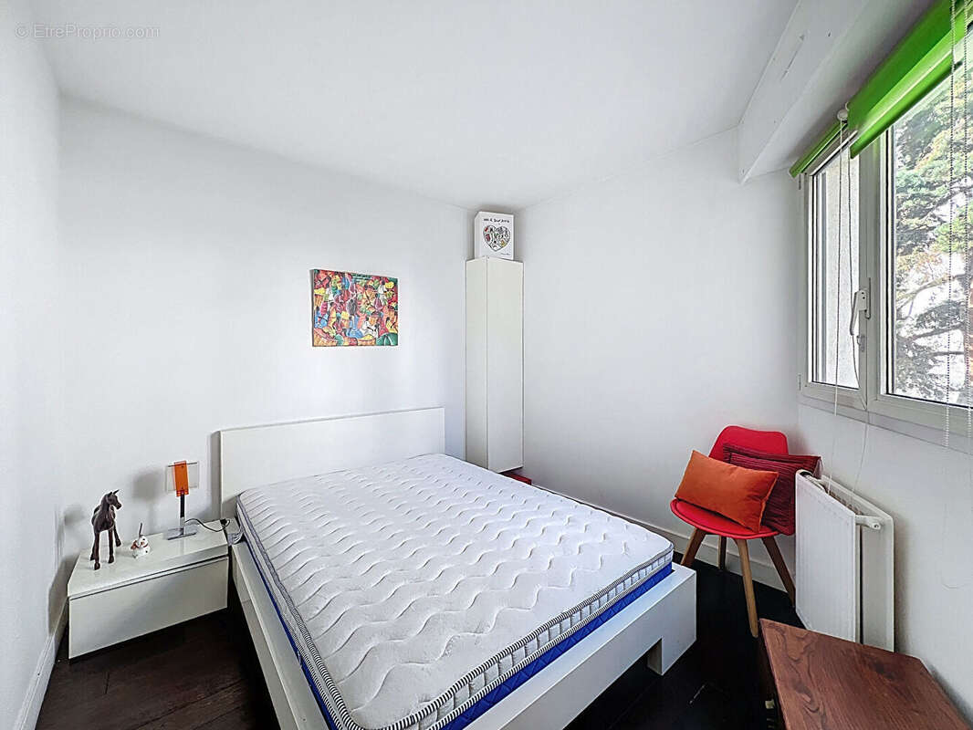 Appartement à SURESNES