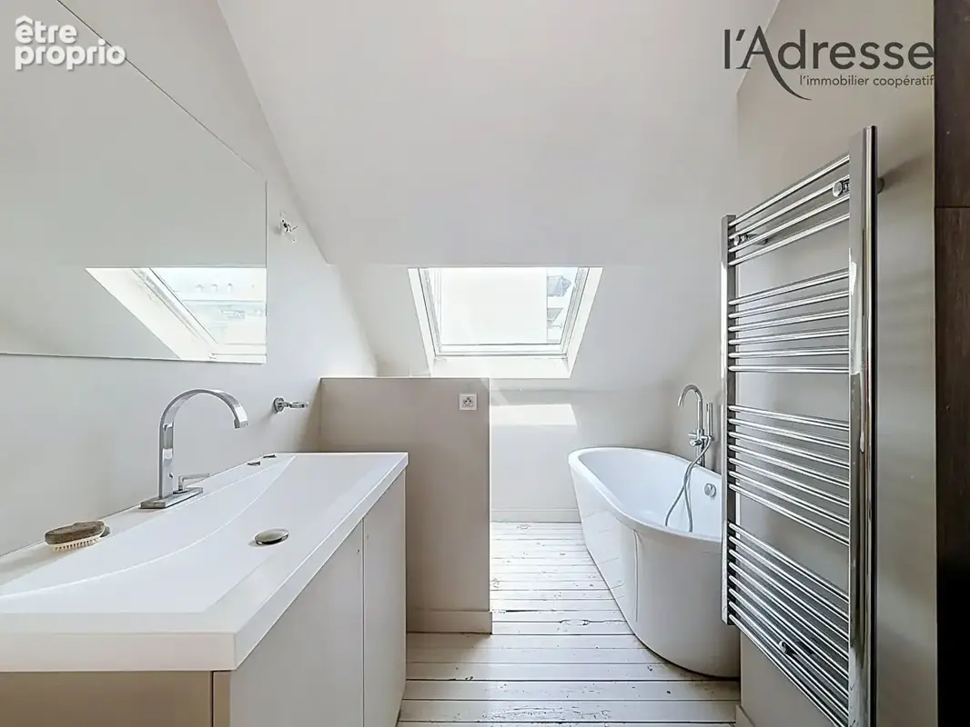 PUTEAUX/ Centre-Ville - Maison 8 pièces 168m² - 126m² d'Extérieurs - photo 14