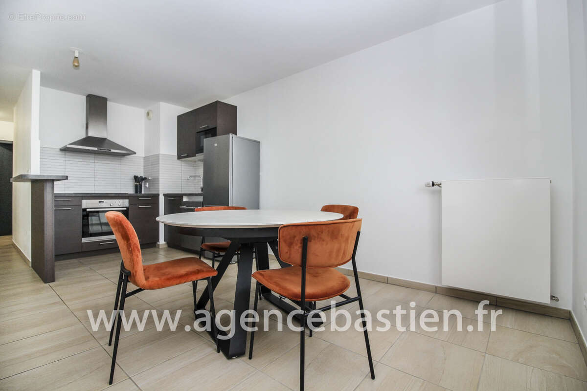 Appartement à DIVONNE-LES-BAINS