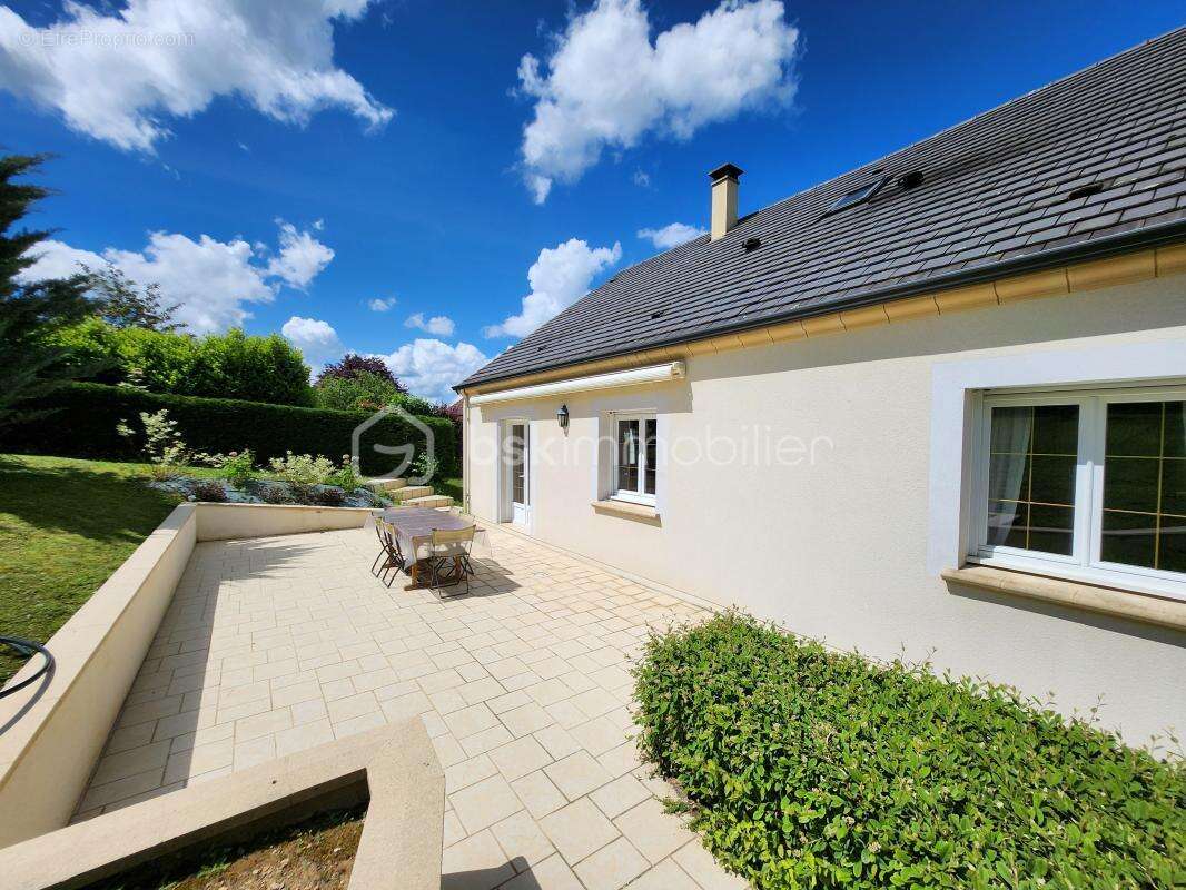 Maison à POUGUES-LES-EAUX