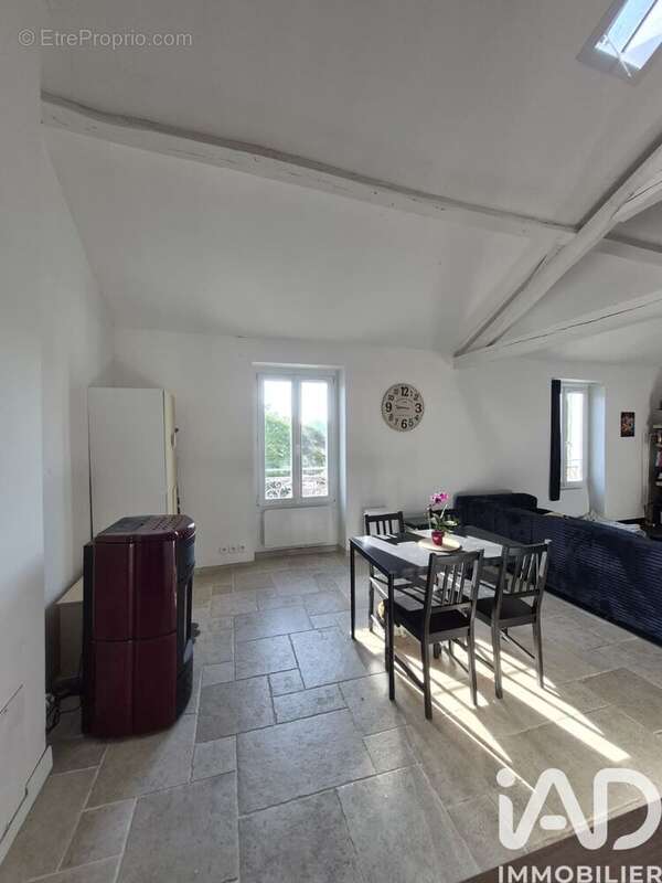 Photo 4 - Appartement à DAMPIERRE-EN-YVELINES