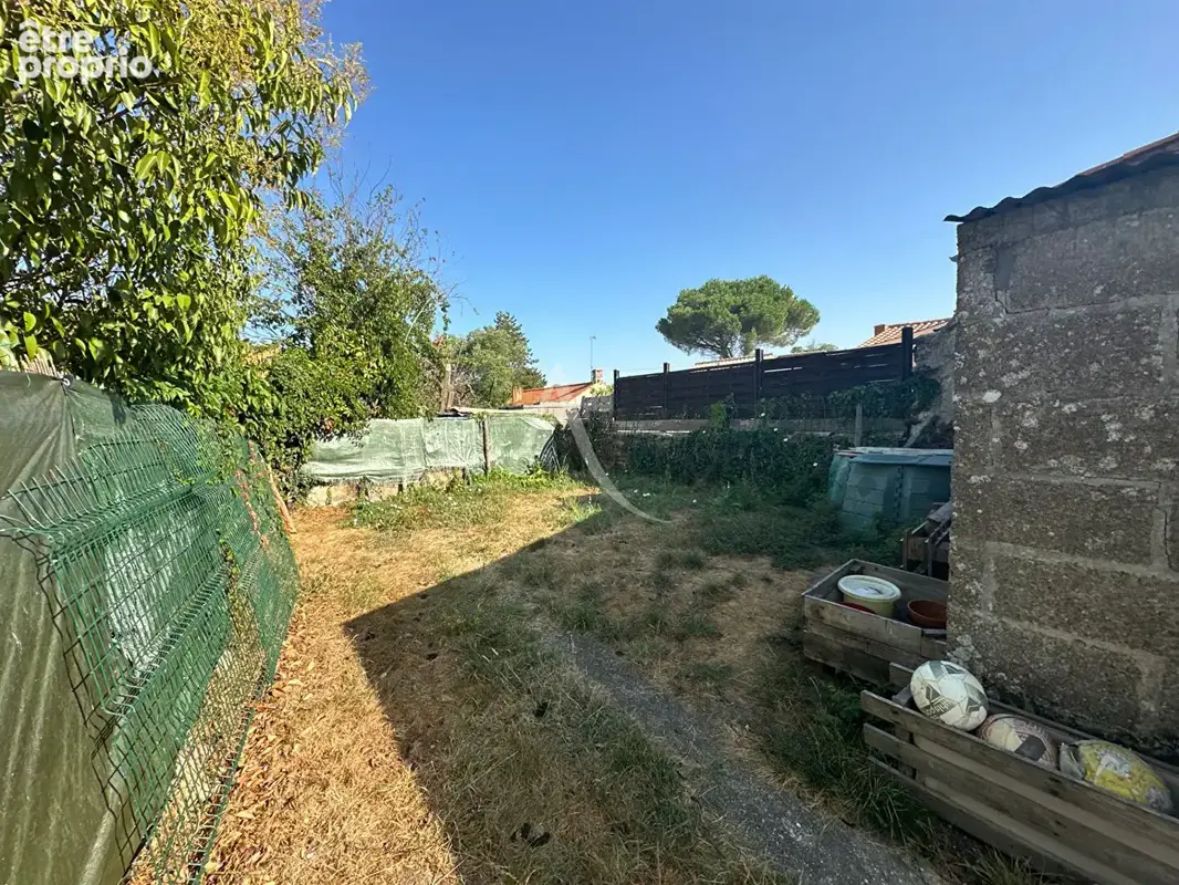 Maison 2 pièces à vendre en plein centre d'Apremont - photo 7