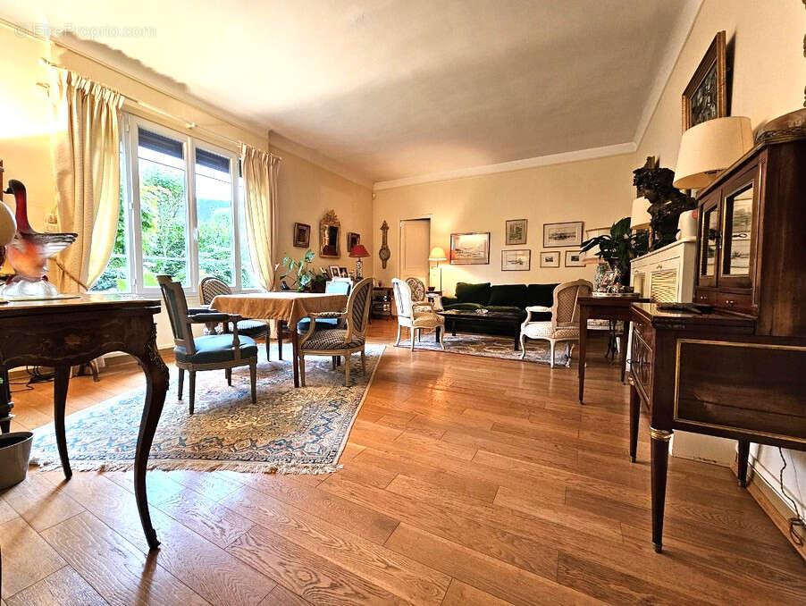 Maison à PONT-L&#039;EVEQUE