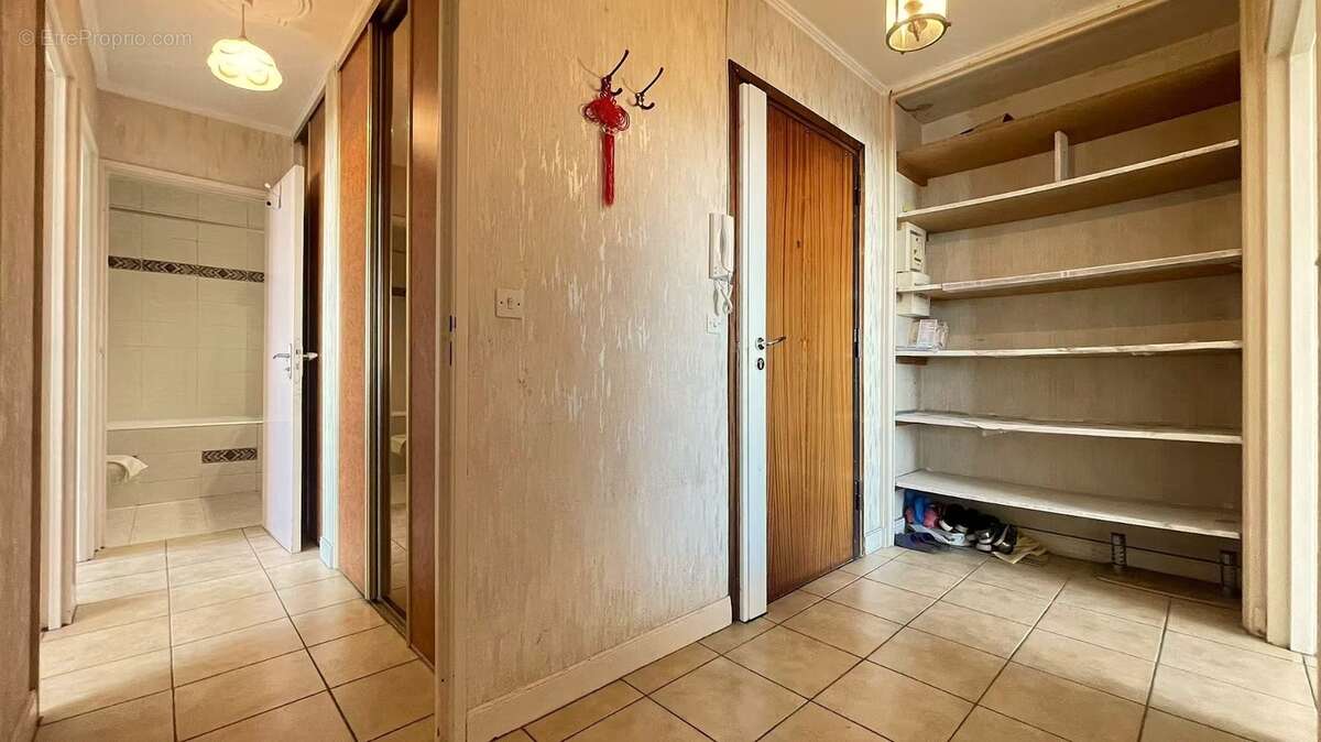 Appartement à vendre 4 pièces VITRY SUR SEINE (94) - photo 3