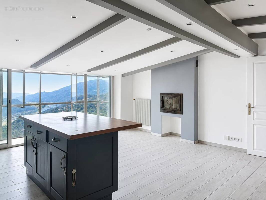 Appartement à BONSON