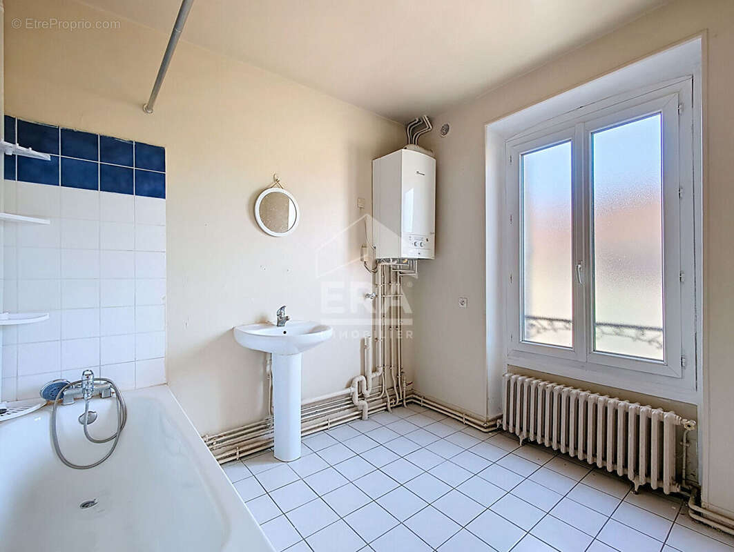 Appartement à LUZARCHES