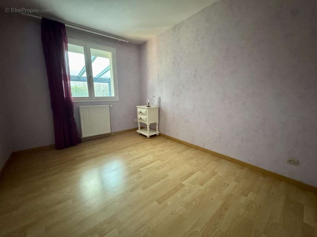 Maison 86 m² à Saint-Nazaire  - photo 9