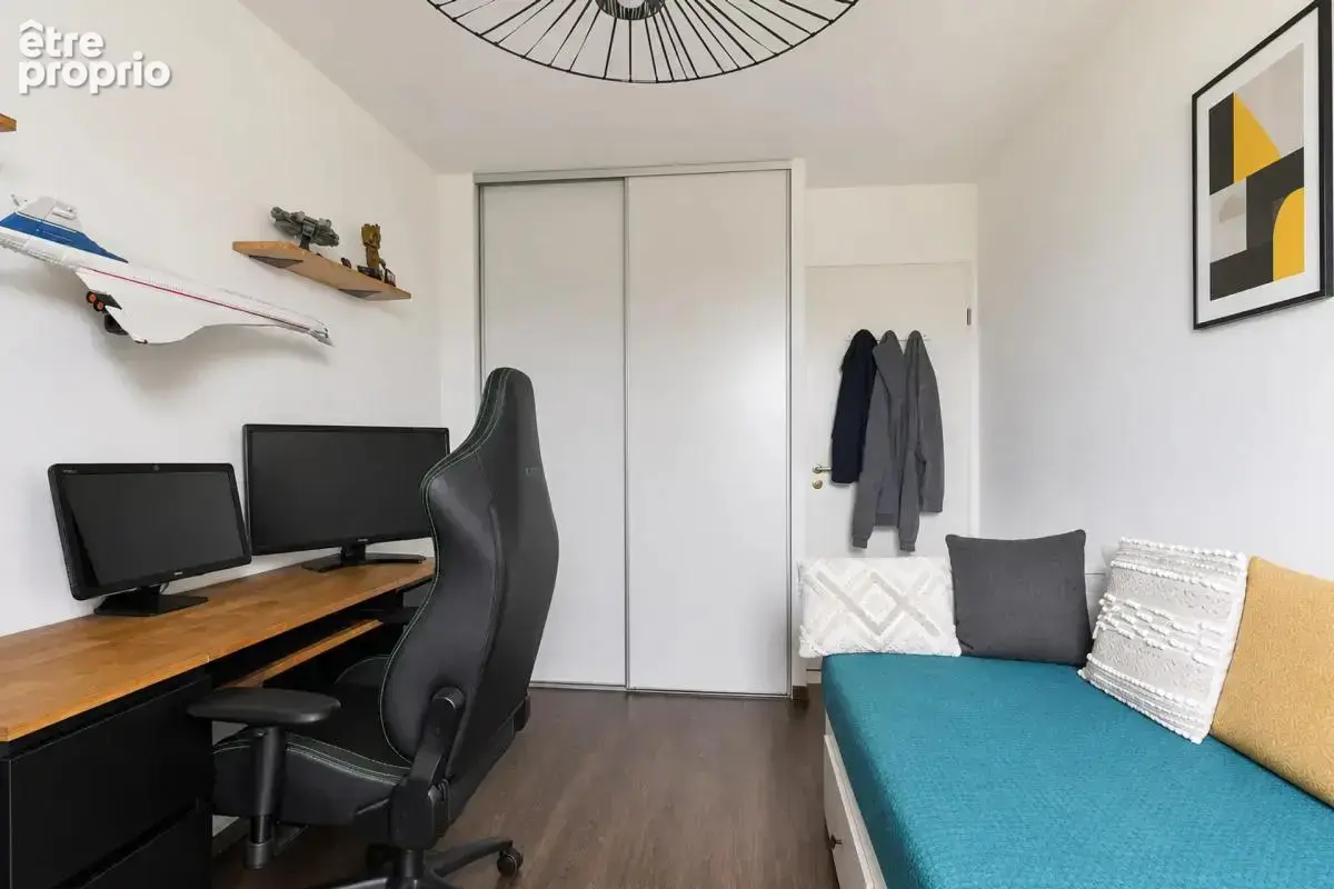 Appartement de 3 pièces de 67,30 m² à Vaulx-en-Velin - photo 8