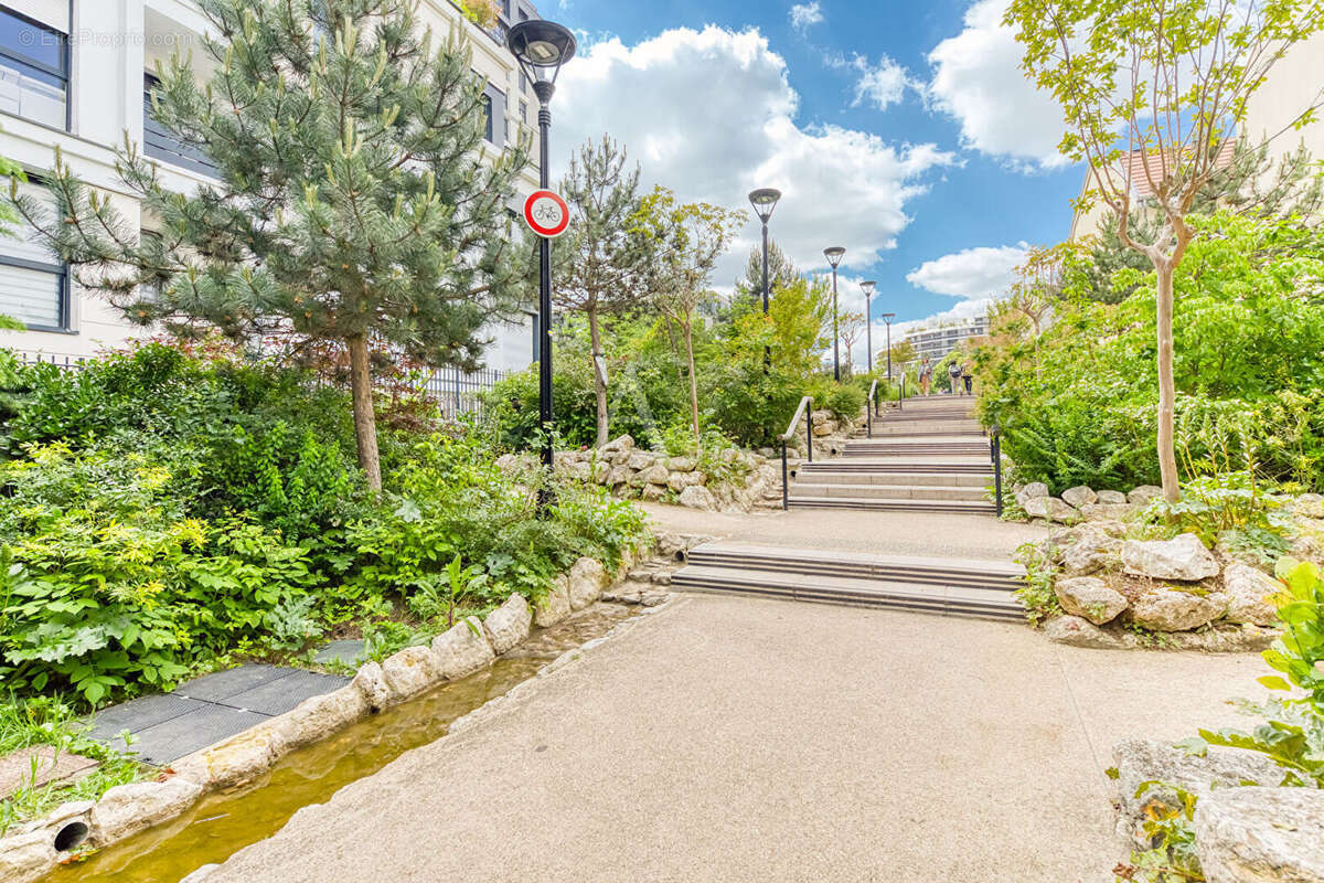 Appartement à NOGENT-SUR-MARNE