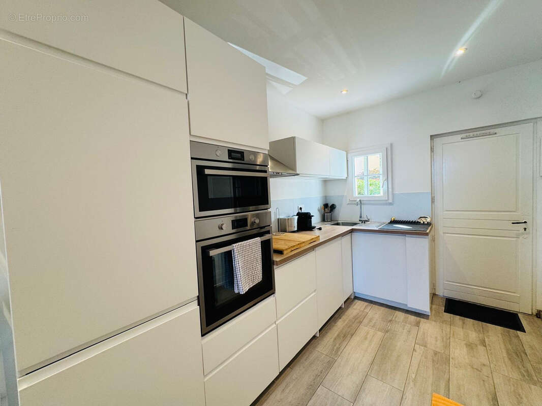 Appartement à GRIMAUD