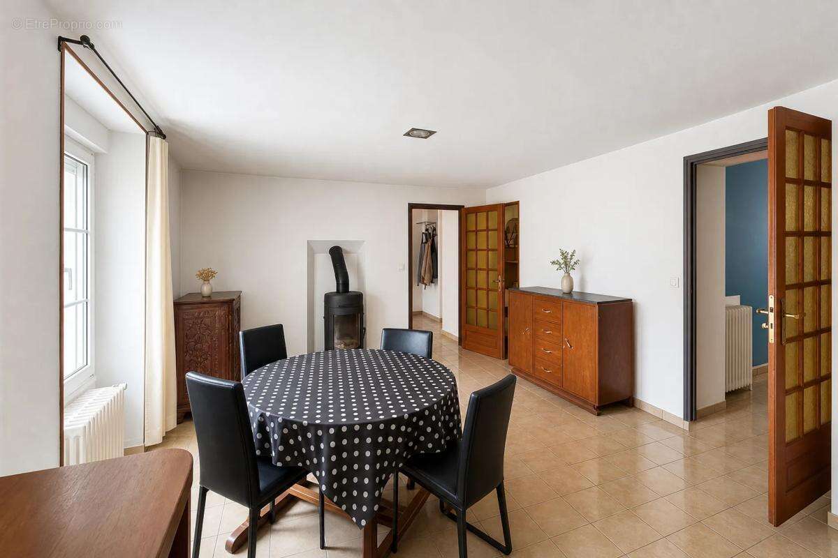 Grande maison 10 pièces à Angers avec potentiel locatif - photo 15