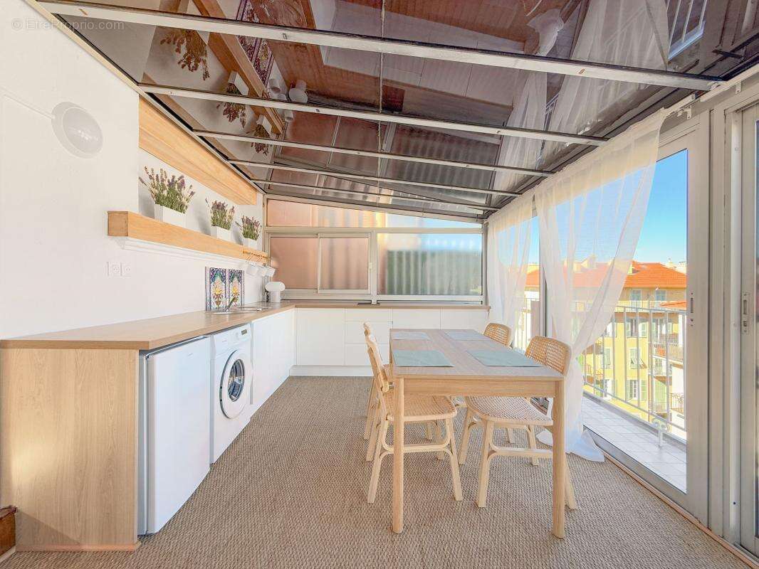 Appartement à NICE