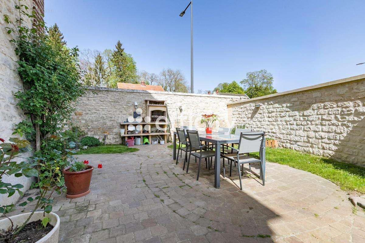 Maison à CHAMANT