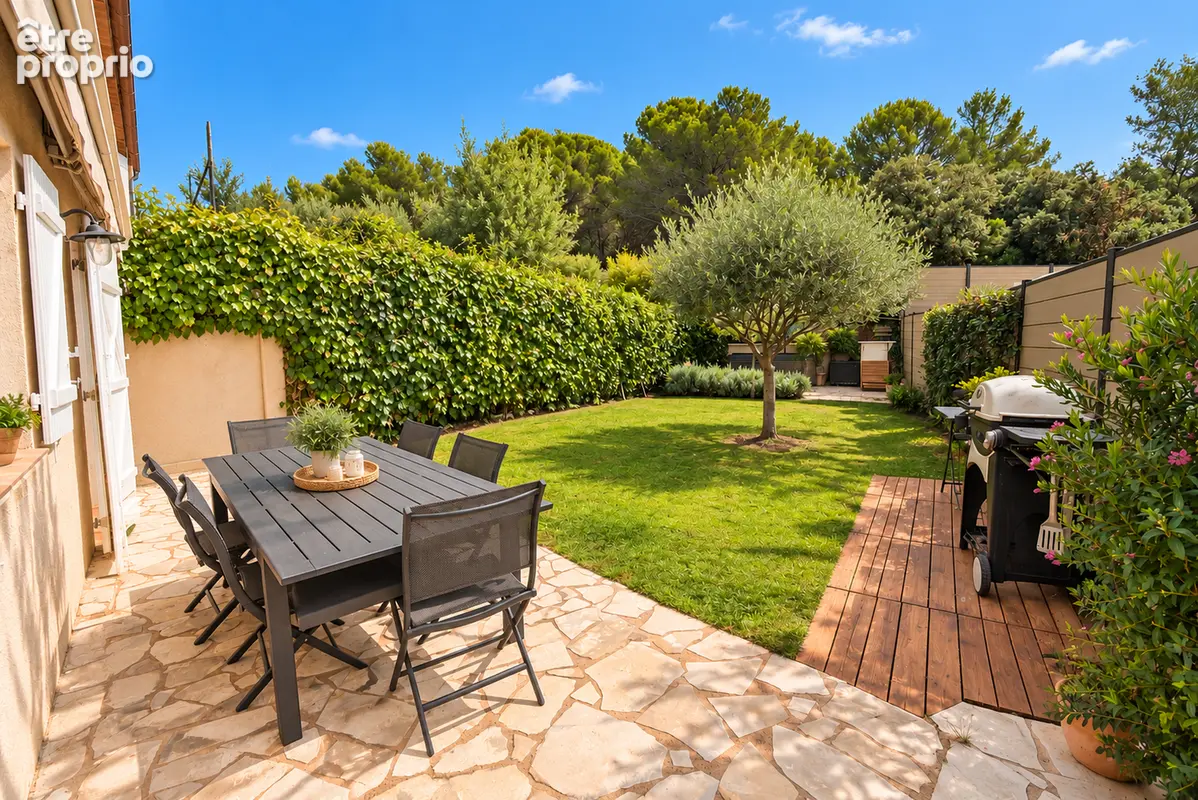 Boulouris - maison 4 pièces rénovée avec jardin - photo 1