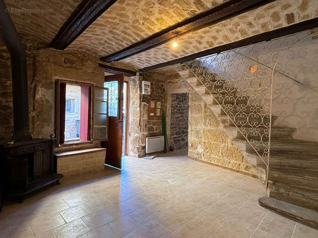Maison à AUJARGUES