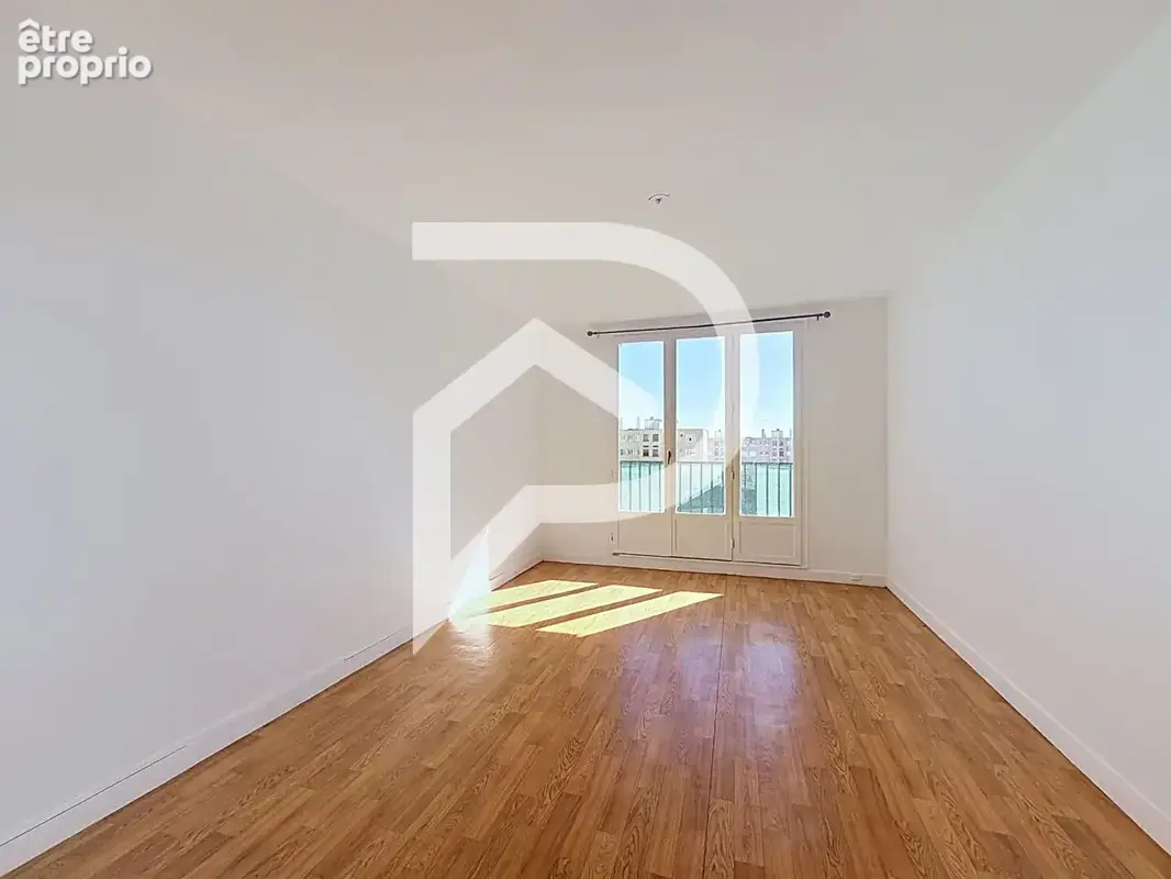 Appartement 2 chambres de 56,14 m², 5? étage avec ascenseur et cave, - photo 1